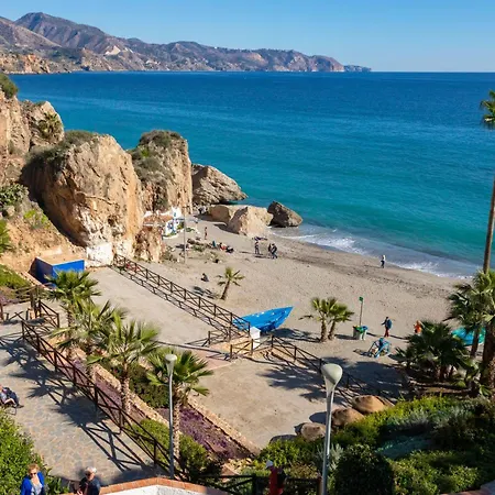 Modern In The Centre *