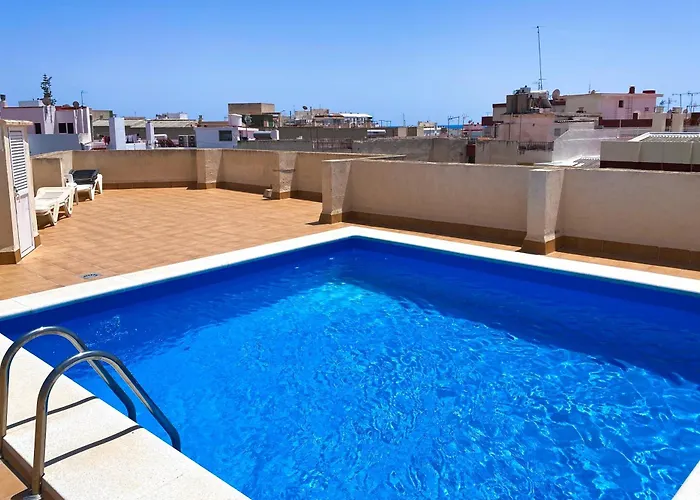 Modern In The Centre Apartamento Nerja